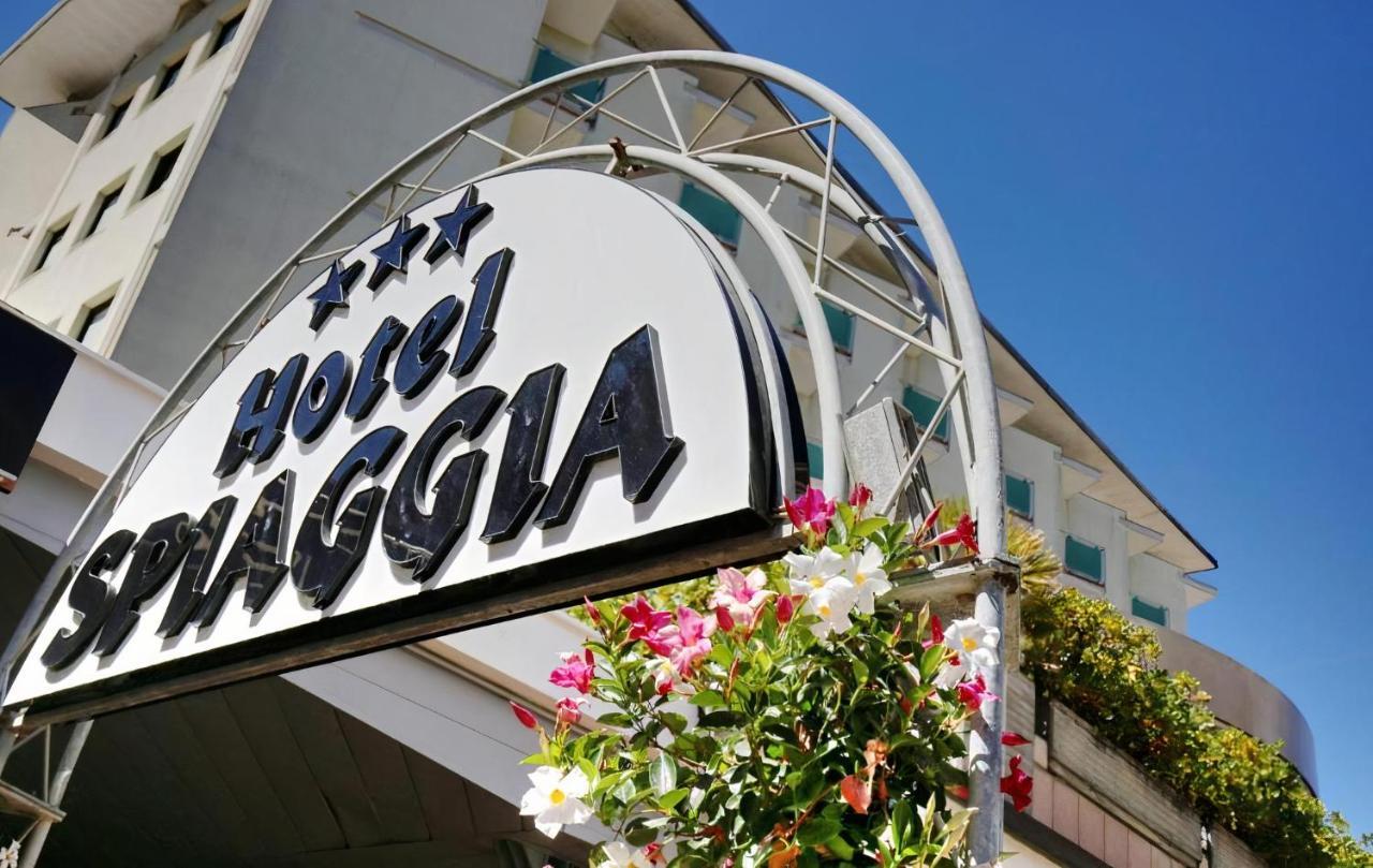 Hotel Royal-Spiaggia ガッテーオ・ア・マーレ エクステリア 写真